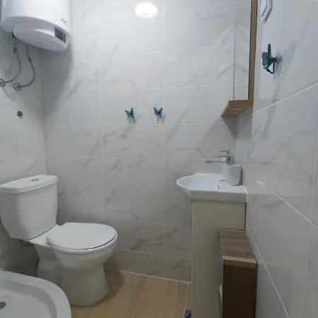 Door Apartment Divcibare